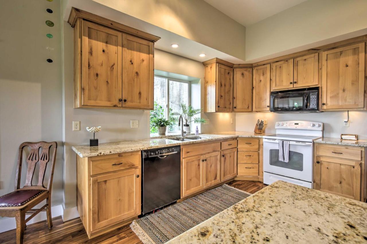 Lovely Canyon View Apartment With Patio And Yard Silverton Eksteriør billede