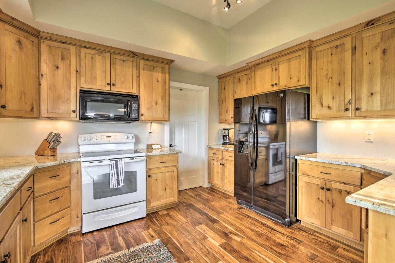 Lovely Canyon View Apartment With Patio And Yard Silverton Eksteriør billede